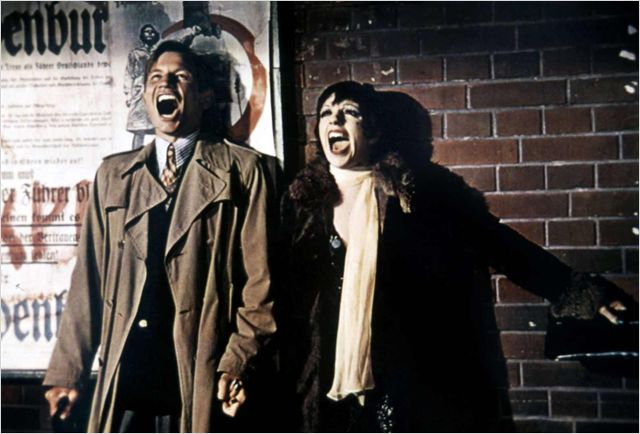 19242697.jpg-r_640_600-b_1_D6D6D6-f_jpg-q_x-xxyxx