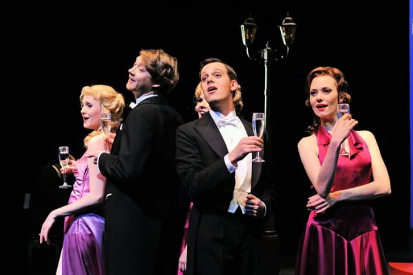 302451_1_lightbox_musical2_br04