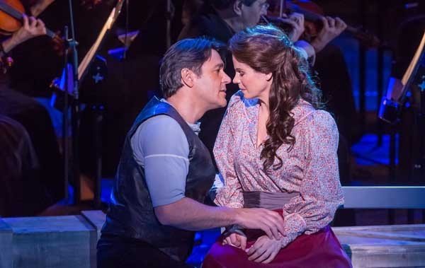 Nathan Gunn and Kelli OÕHara in "Live from Lincoln Center: Carousel"