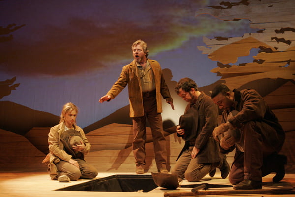 Paint-Your-Wagon teatro