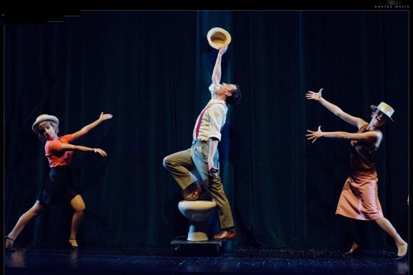 tn-500_mierda_artista_escena_22