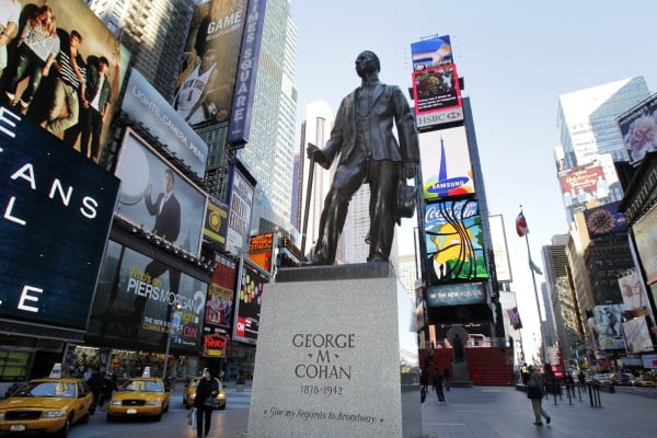george-m.-cohan-stands-times-square-new-york