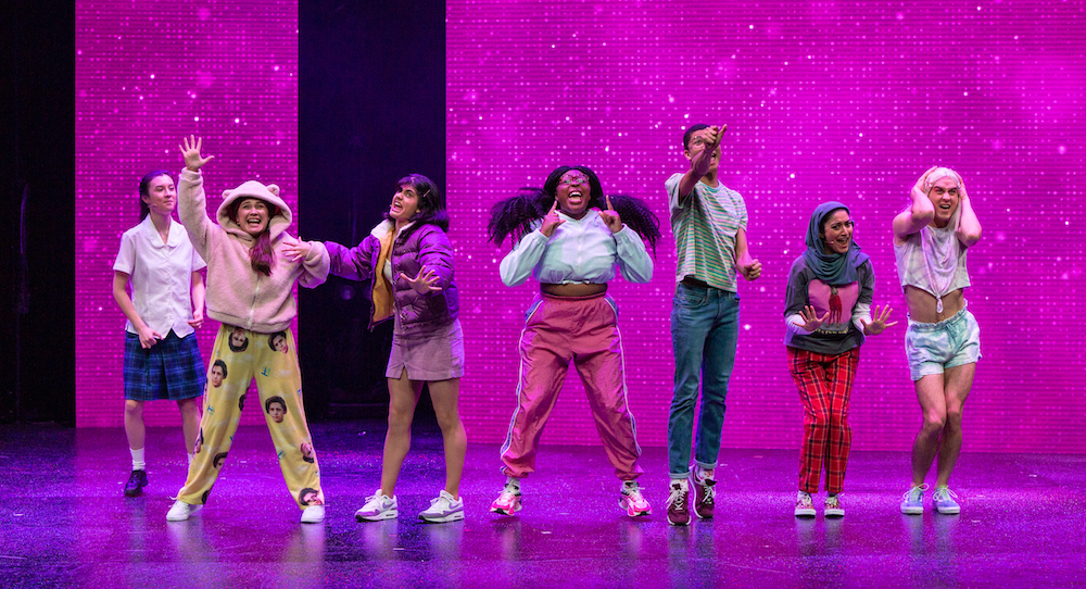 Una imagen de "Fangirls"