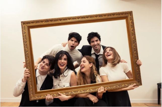 El reparto español de "Friends The musical parody"