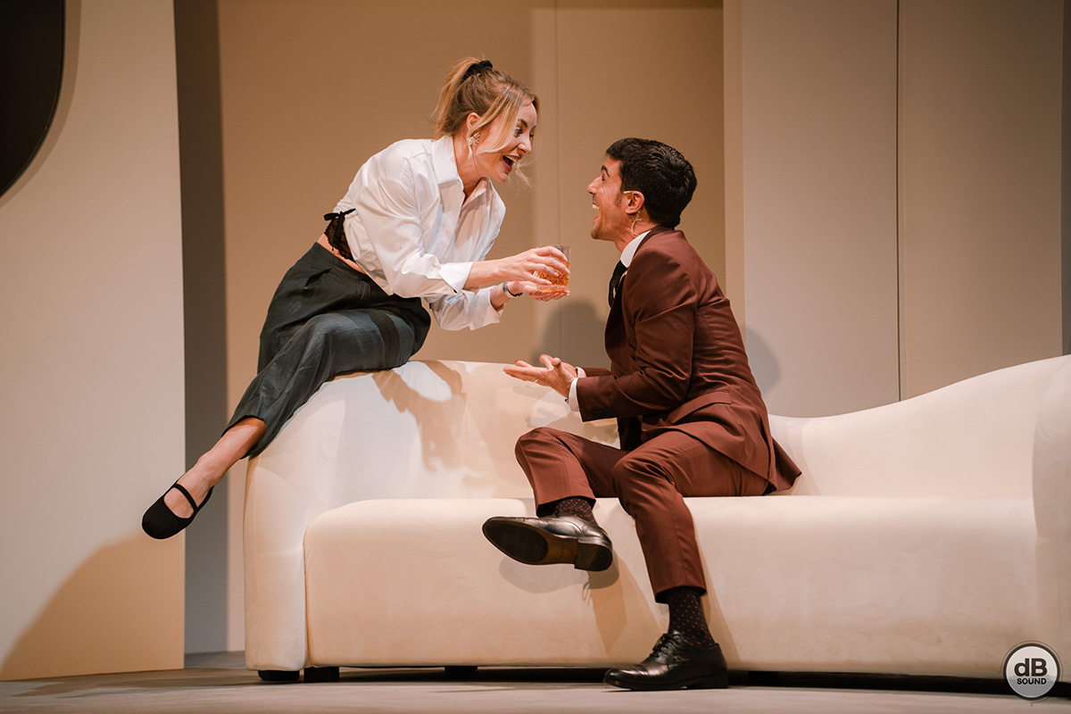 Ángela Cremonte y Alejo Sauras en "La ilusión conyugal"