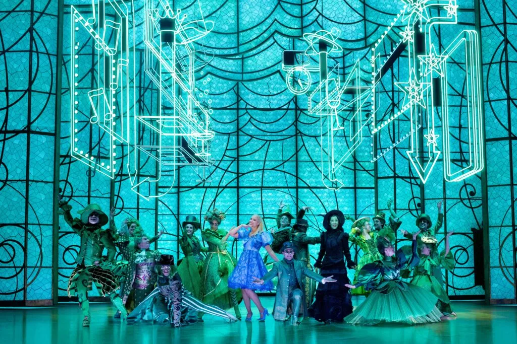 Una escena de "Wicked"