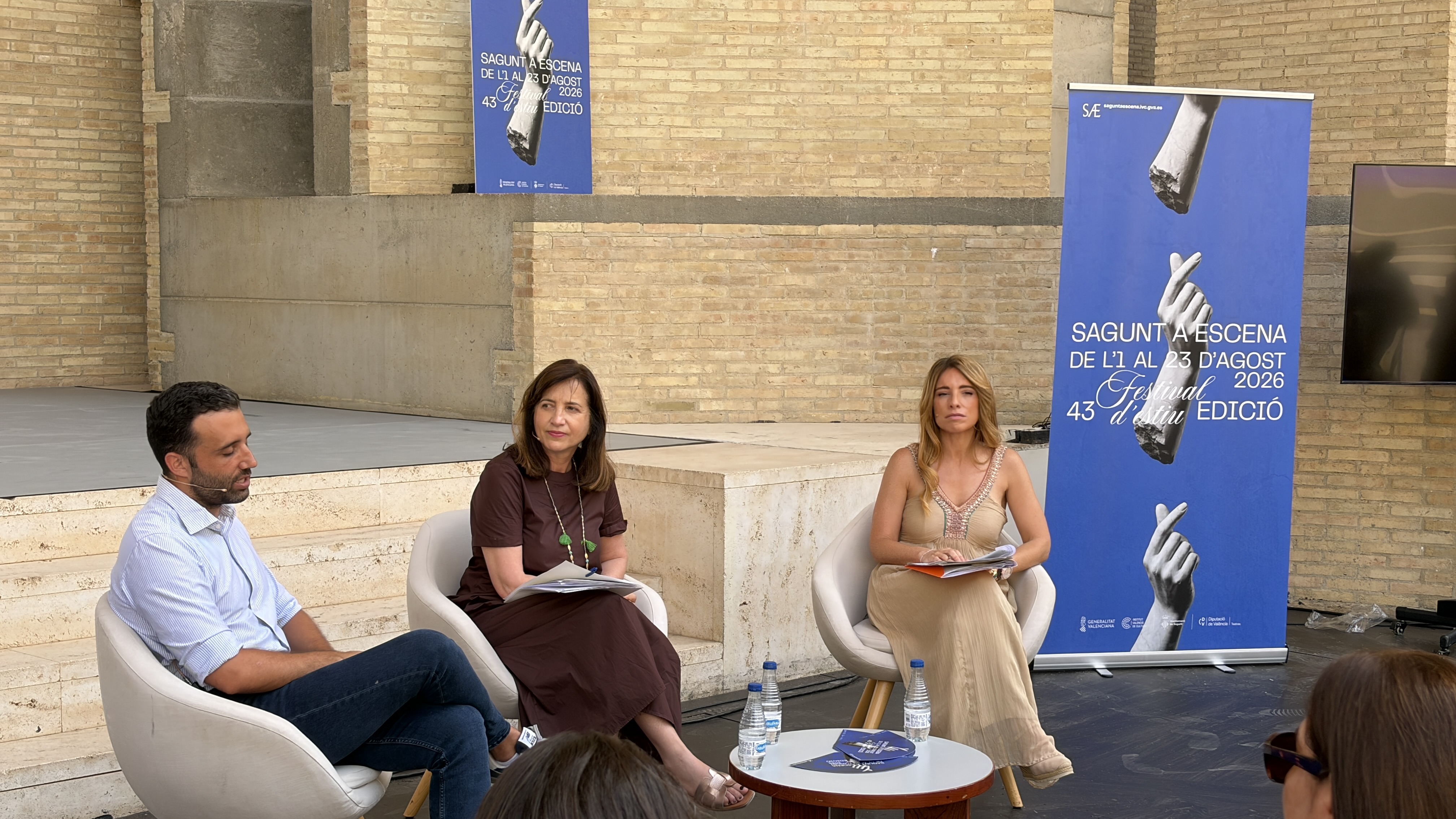 Un momento de la presentación de "Sagunt a escena"